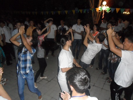 Alt&#305;n dawirdin um&#305;t&#305;lmas festival&#305; Studentler bahari  2013  Xorezm walayat&#305;nda otkerildi