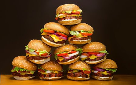 Gamburger menen chizburgerdin ay&amp;#305;rmash&amp;#305;l&amp;#305;g&amp;#305;